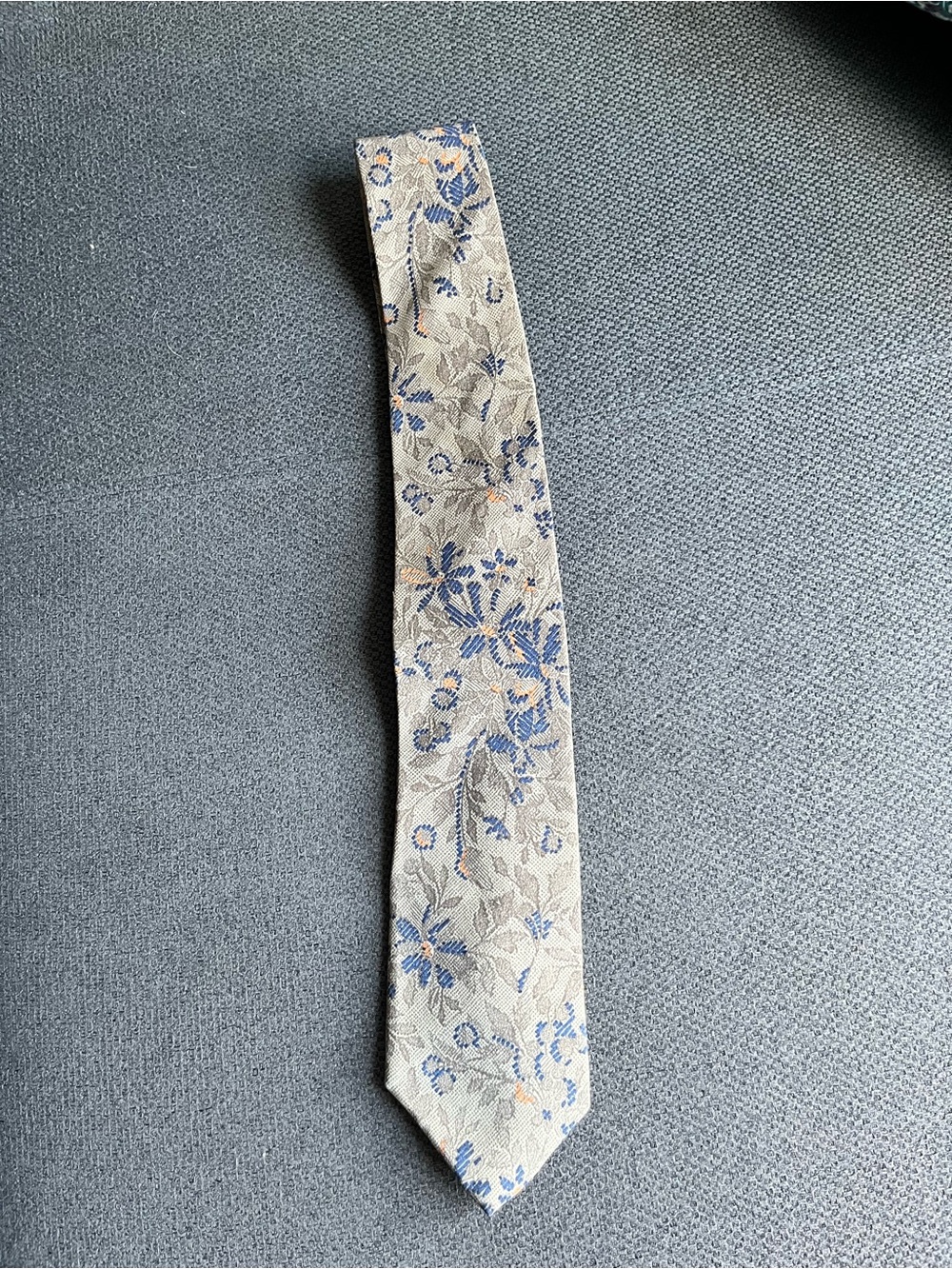 Vintage Christian Dior Monsieur Woven Beige and Blue 100% Silk Men's Tie